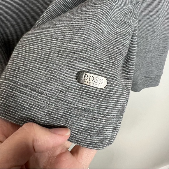 Hugo Boss Gray 1/4 zip pullover size Medium - Picture 7 of 15